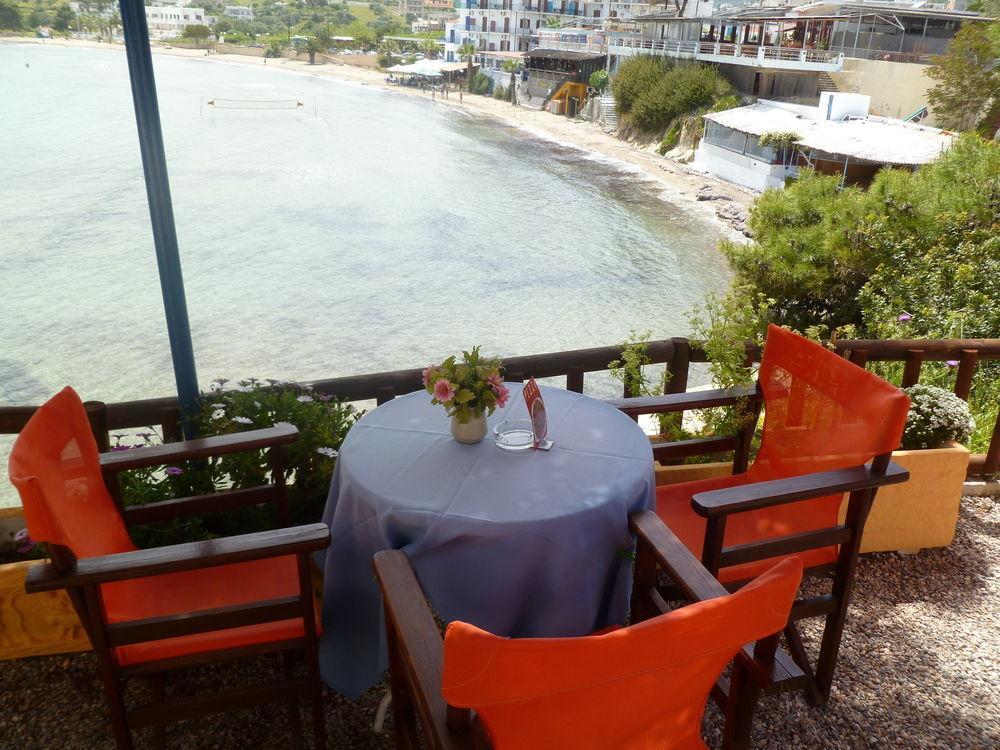 Liberty II Hotel Agia Marina  Exterior photo